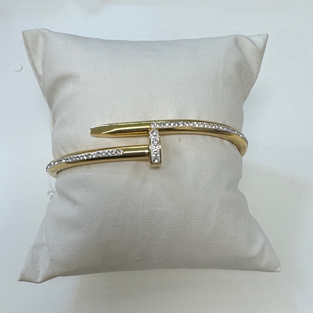 Elegant Gold and Silver color Women's Bracelet